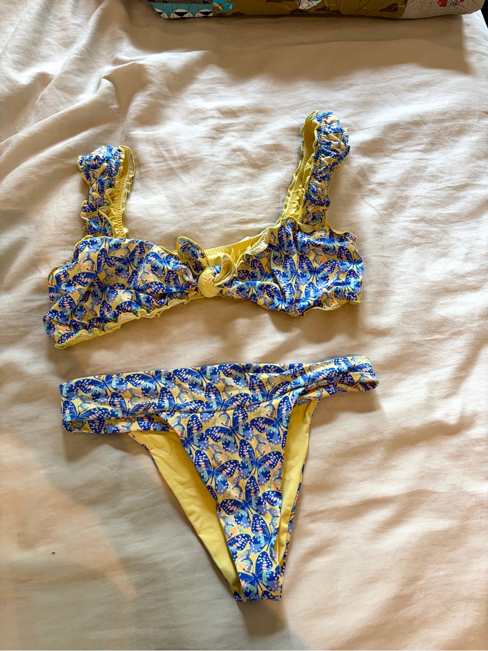 Frankie's Bikinis Blue and Yellow Printed Ruffle Bikini